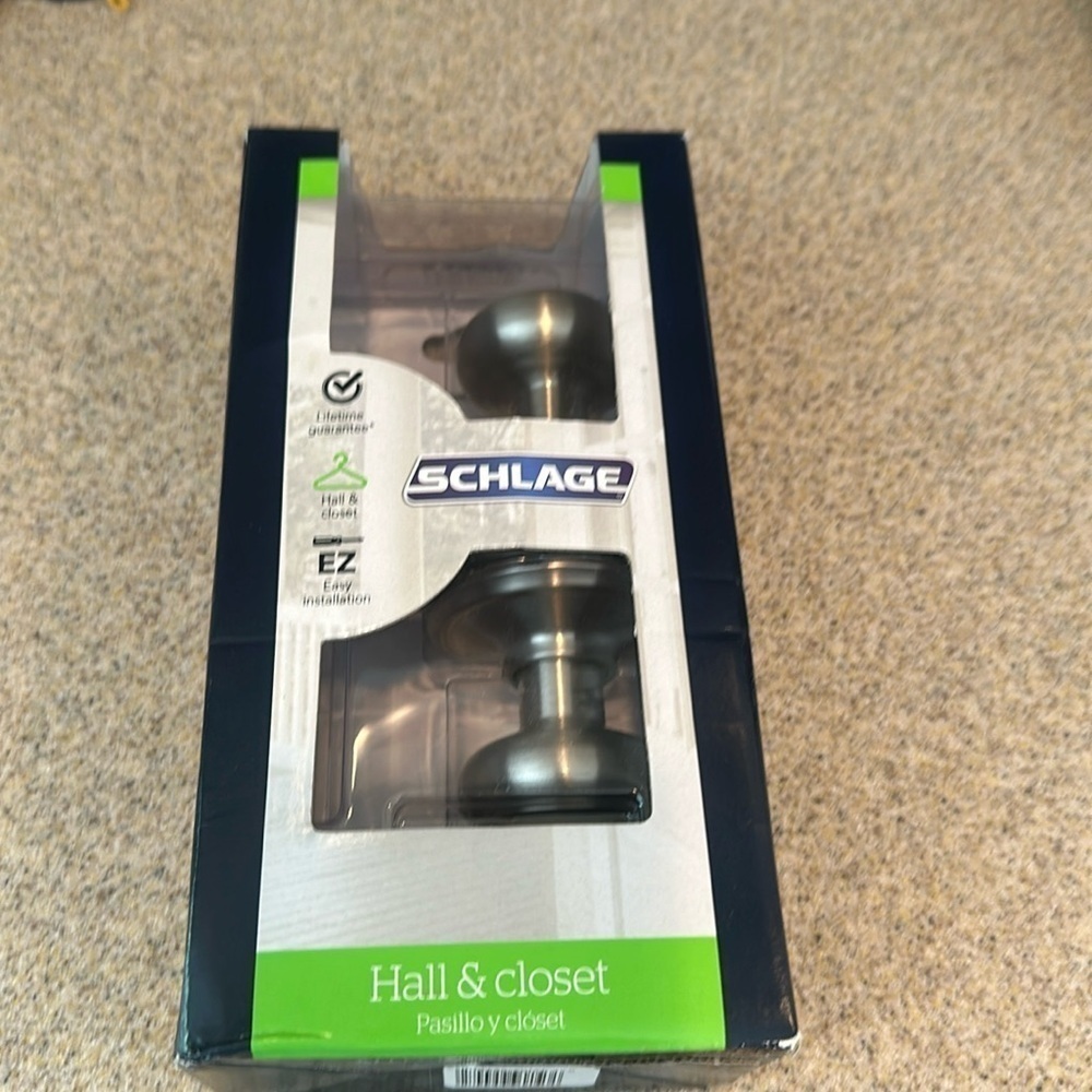 Schlage hall and closet door knob new